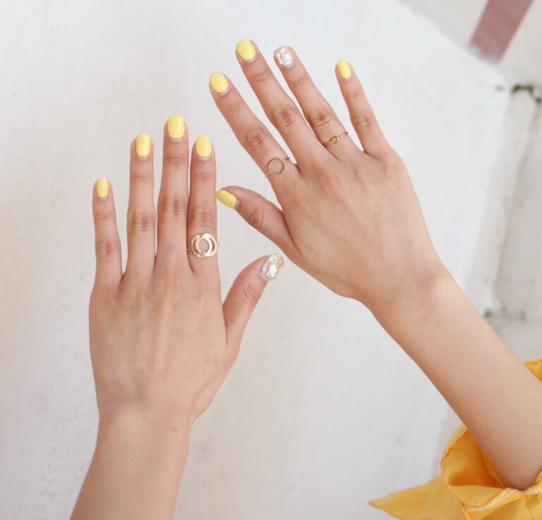 21 Smiley Face Nails That are Sure to Put A Smile on Your Face, Too