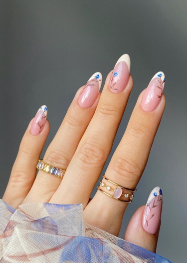 Delicate Blue Floral Fall Nails