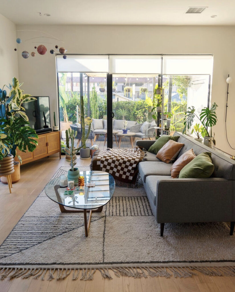 Geometric Modern Living Room