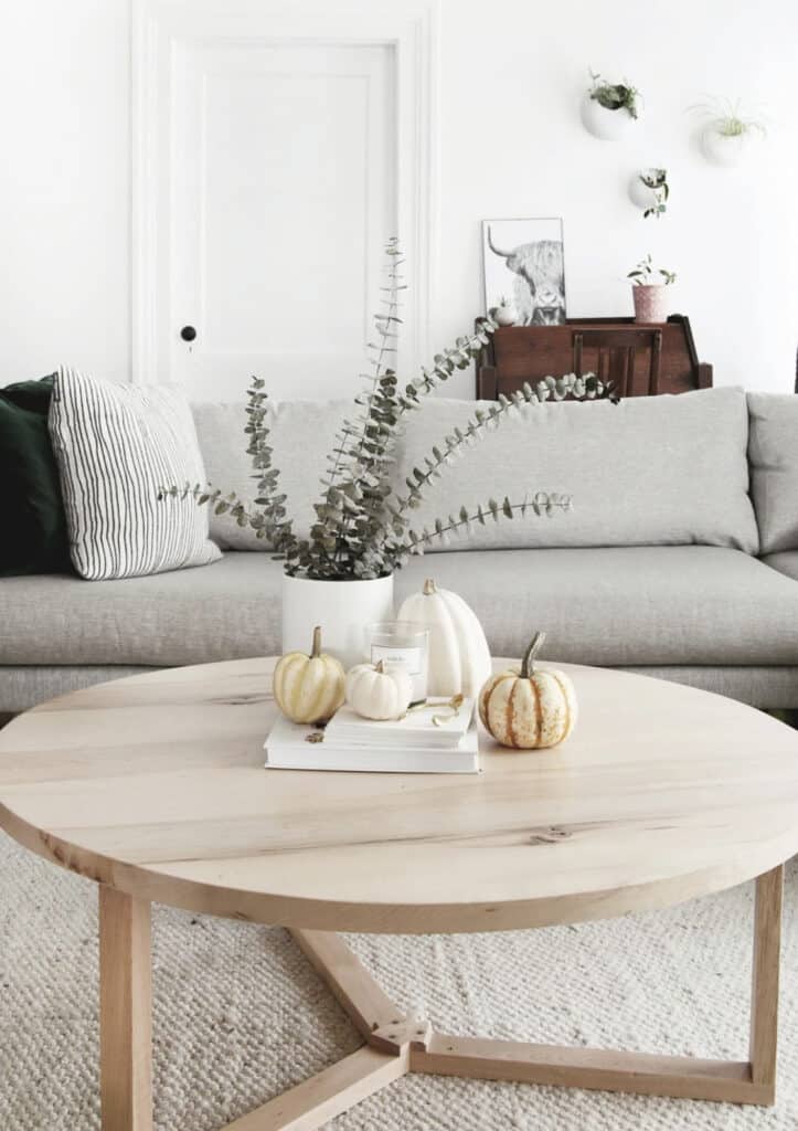 simple fall coffee table
