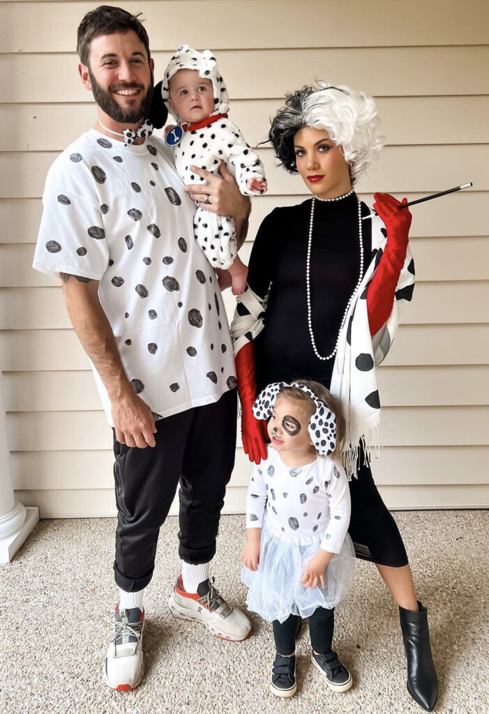 101 Dalmatians: Cruella DeVille, Dalmatian, and Jasper