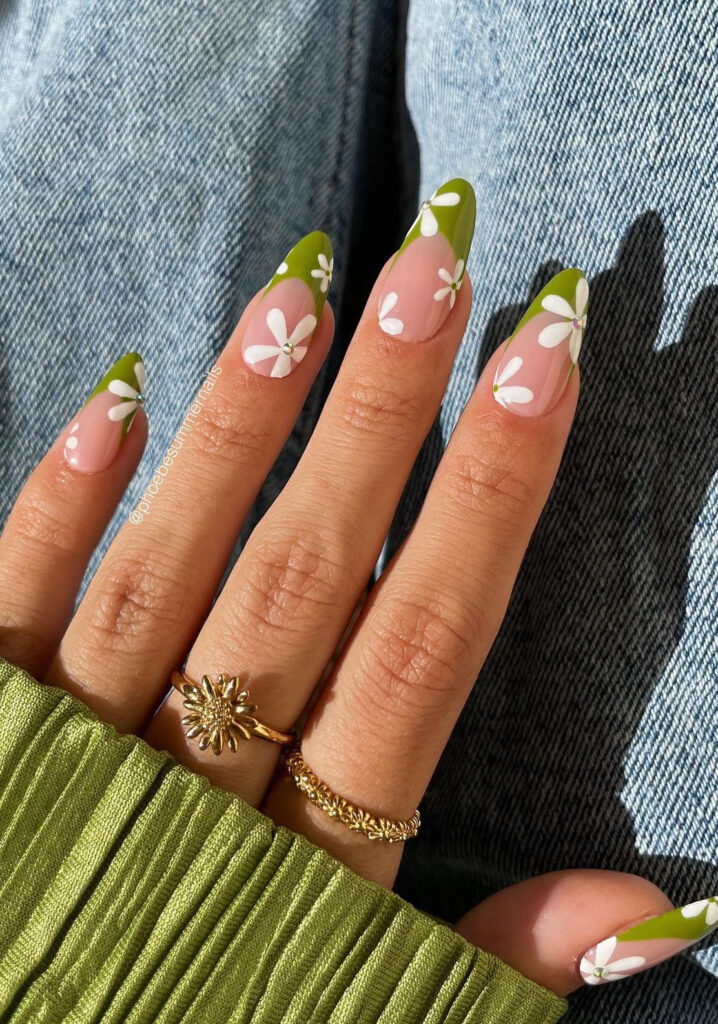 Green tips with scattered white daisy designs & rhinestones