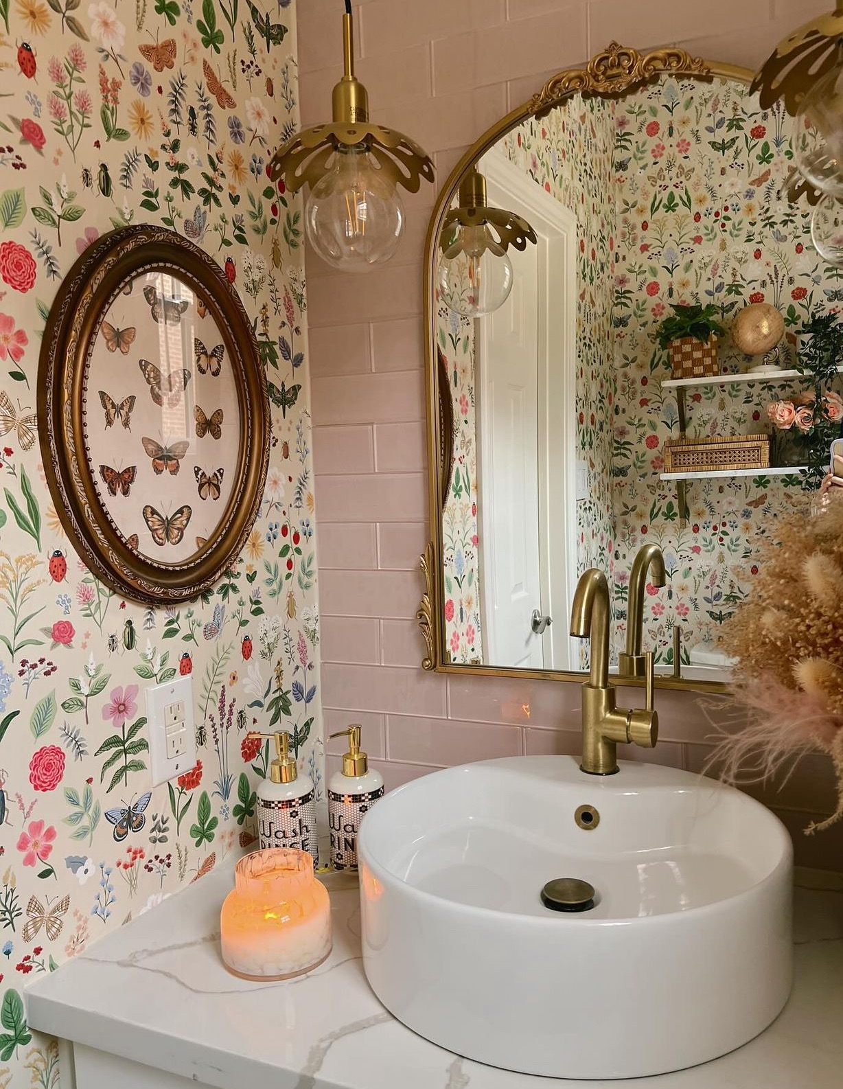 26 Chic Bathroom Accent Wall Ideas to Transform Your Space - Days Inspired