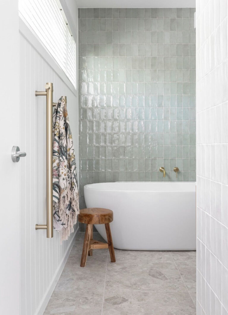 26 Chic Bathroom Accent Wall Ideas to Transform Your Space - Days Inspired