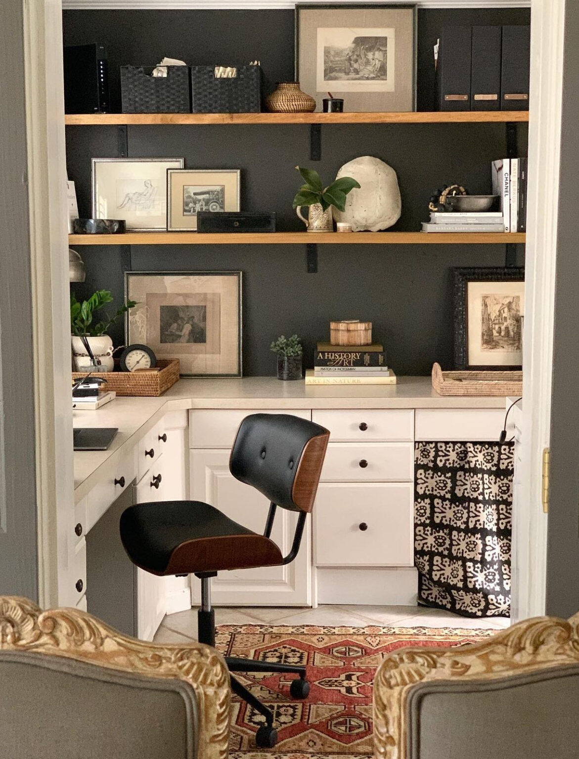 Urbane Bronze, the Sherwin-Williams Color of the Year, Styled 29 Ways ...